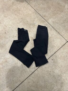 Sleek Black Skinny Jeans – Solid Color Staple
